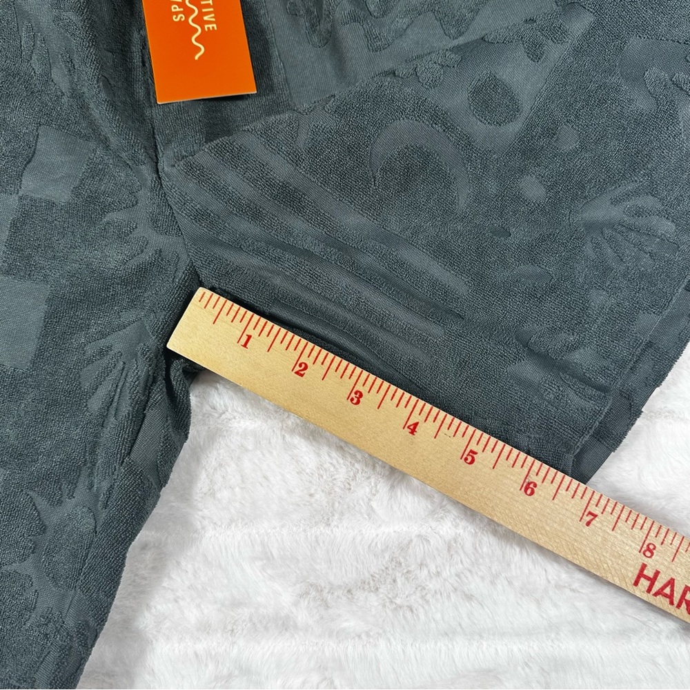 Shorts Set - Picture 12 of 14